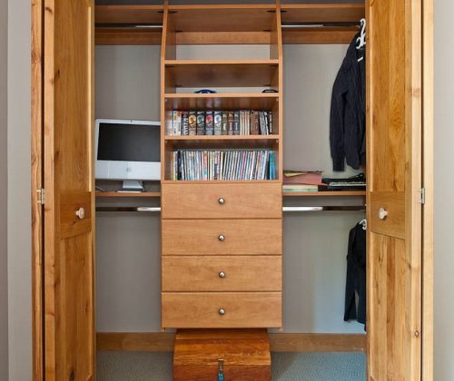 How to Organize a Small Reach-in Closet Like a Pro in Parksville